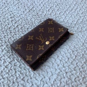 Louis Vuitton Monogram Bifold Wallet